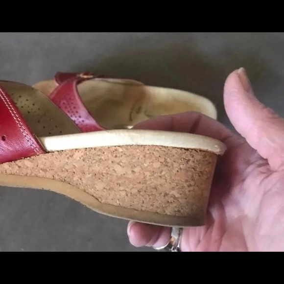 Ladies Sandals - Picture 3 of 4